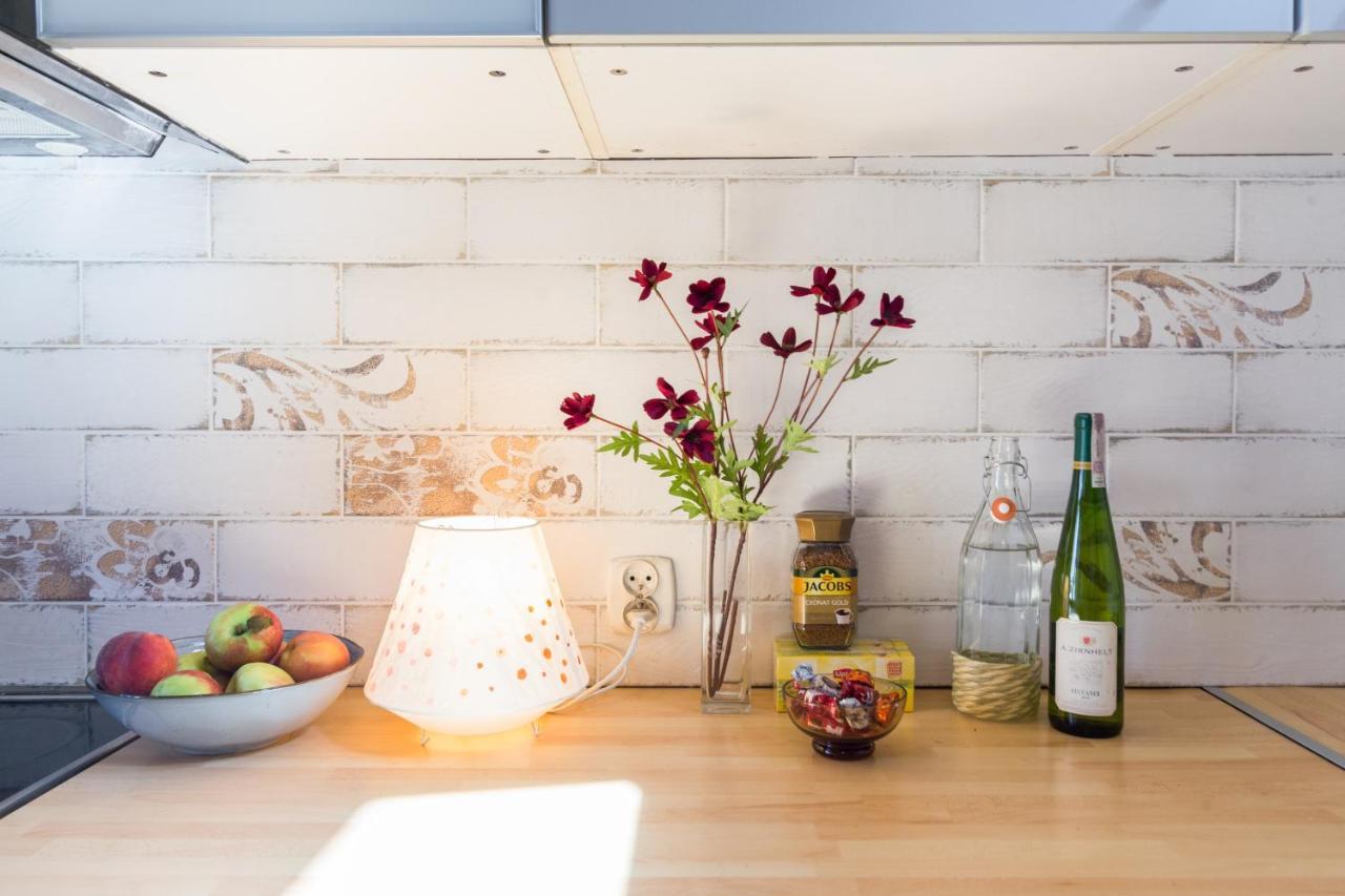 Lovers Nest Apartment Krakow Ngoại thất bức ảnh
